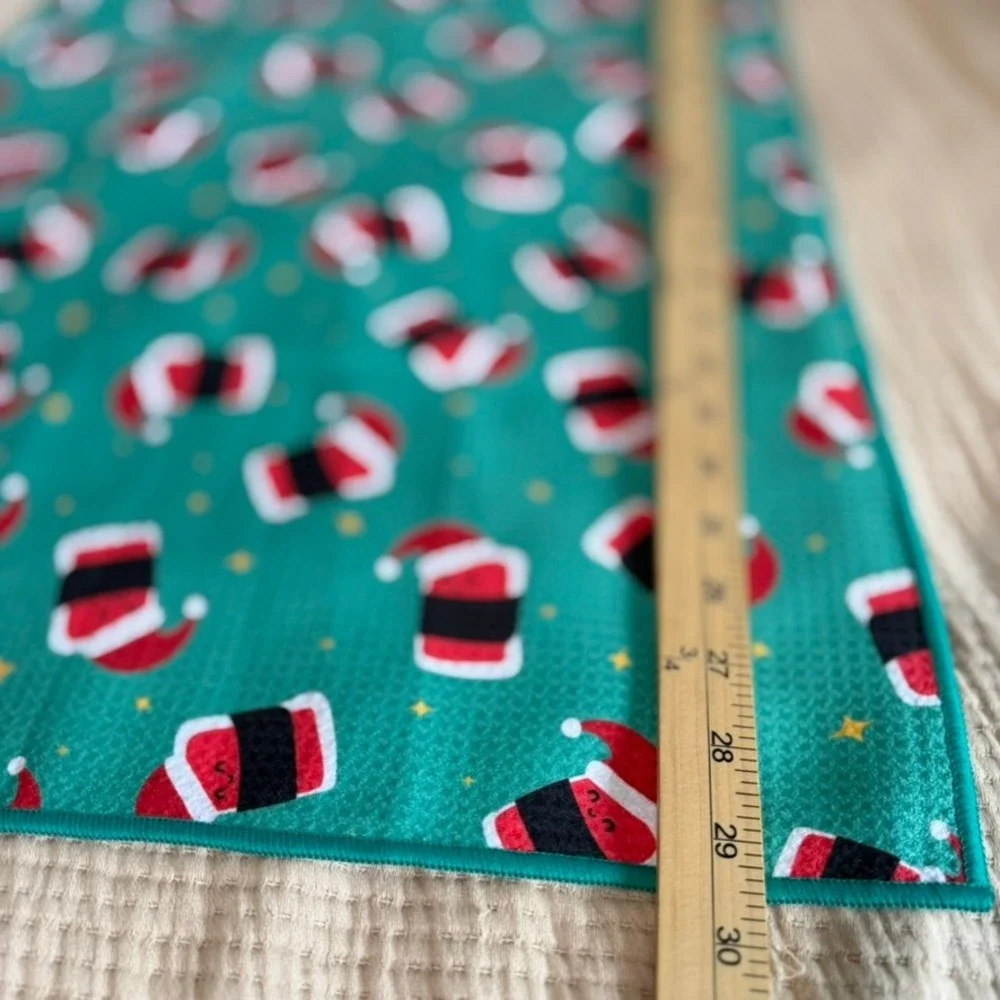 Spam Musubi Santa Christmas Kitchen Towel Hawaii Hawaiian Holiday Green 18x29